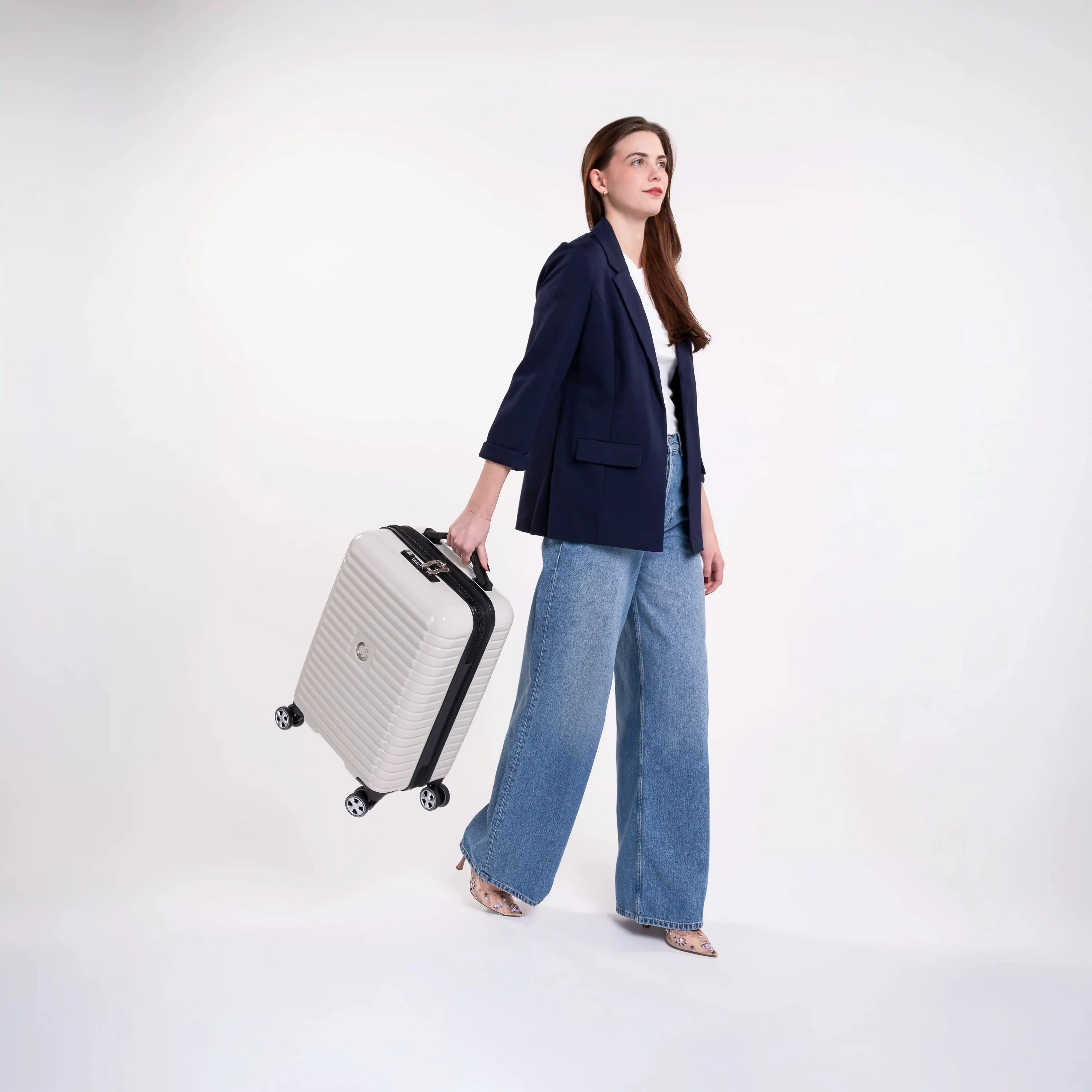 Cruise 3.0 - Carry-On Plus Expandable Spinner - Image 36